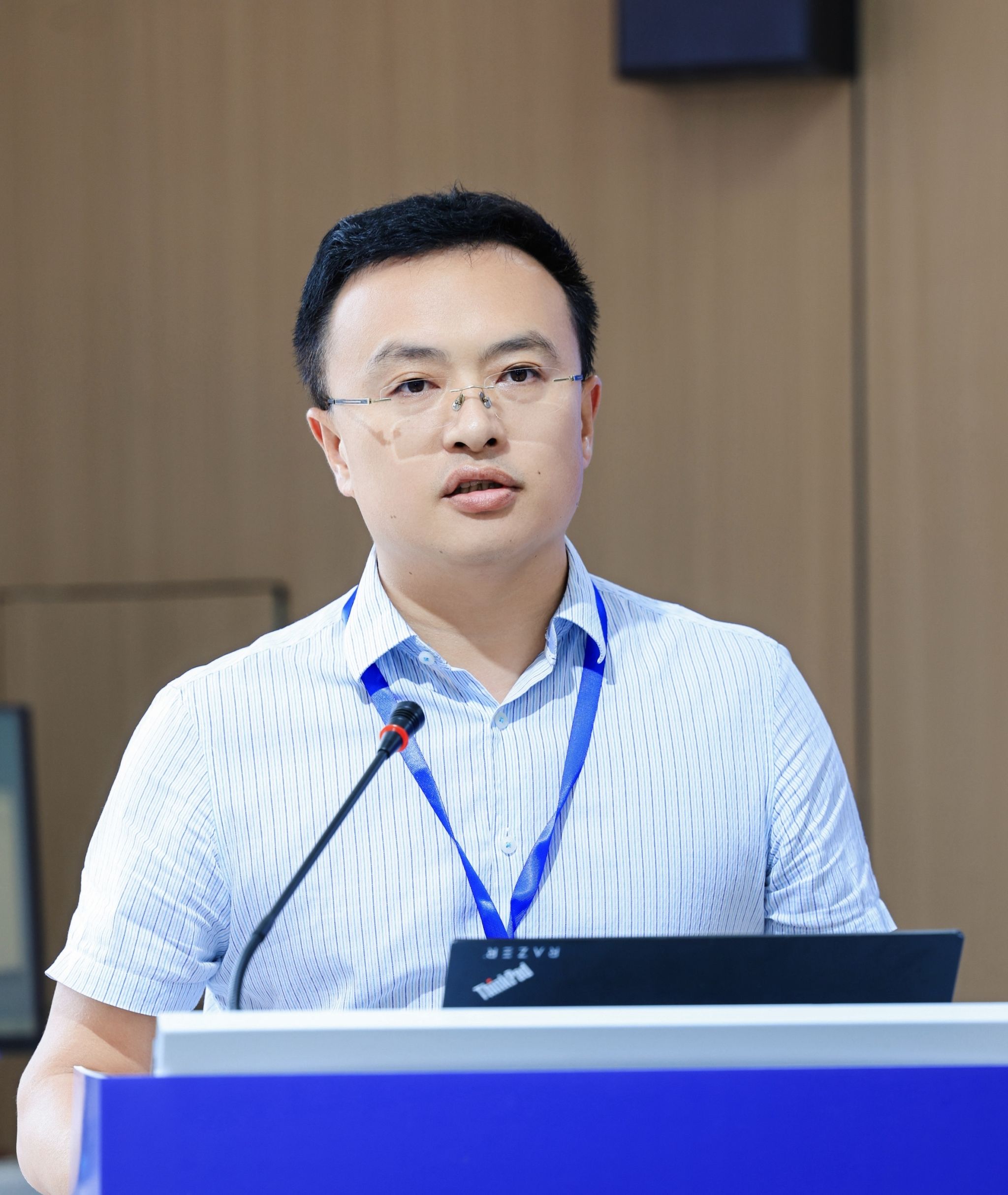 杨晓军